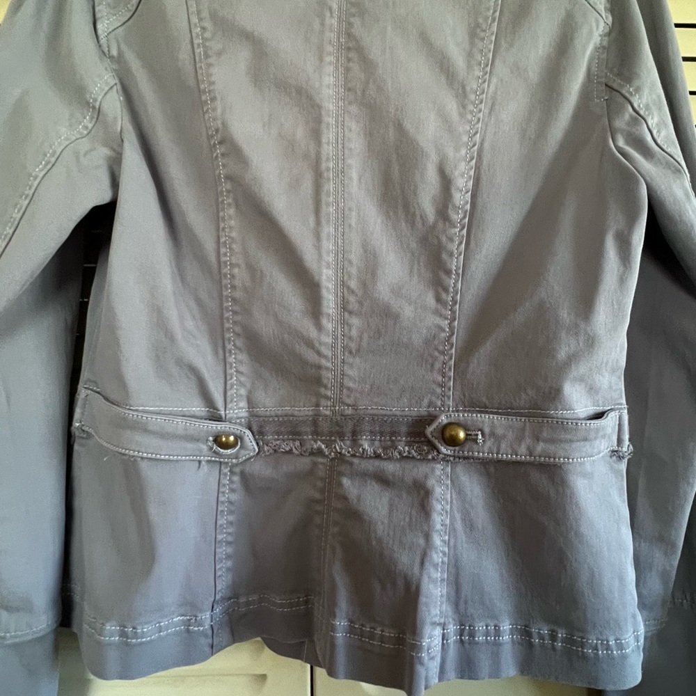 Jacket - Picture 6 of 8